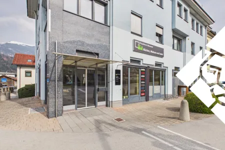 Sofort verfügbare Geschäftsfläche in bester Zentrumslage von Schwaz – hohe Frequenz & ideale Sichtbarkeit