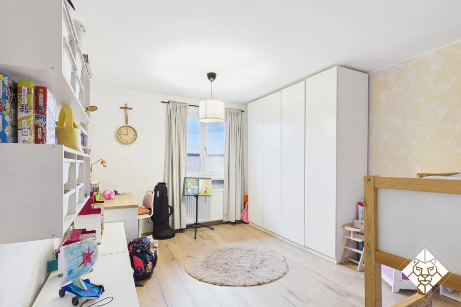 Neues Zuhause mit Bergpanorama: 85 m² kernsaniert in Bad Häring zu kaufen - Bild