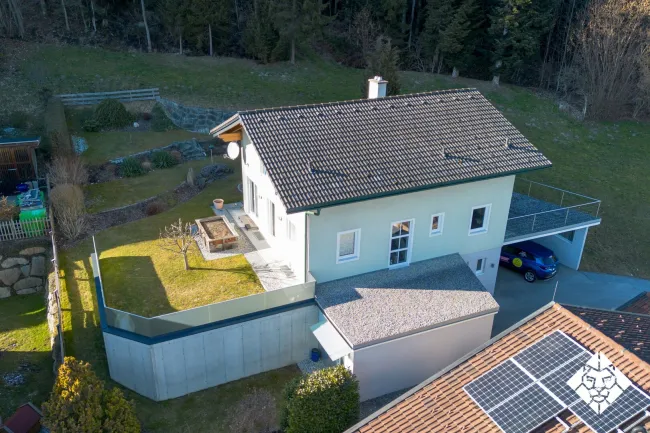 Provisionsfreier Verkauf – Wohnen, wo andere Urlaub machen: Gepflegtes Einfamilienhaus in absoluter Ruhelage in Fügenberg/Zillertal - Bild