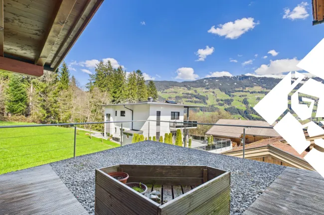 Provisionsfreier Verkauf – Wohnen, wo andere Urlaub machen: Gepflegtes Einfamilienhaus in absoluter Ruhelage in Fügenberg/Zillertal - Titelbild