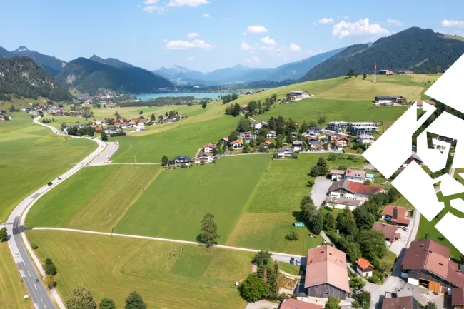 Seltene Gelegenheit! Grundstück mit geplanter Gewerbe-Mischgebiet Widmung zu kaufen - Titelbild