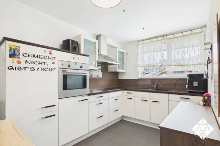 3-Zimmer Wohnung in zentraler Lage mit traumhaftem Panoramablick zu kaufen!