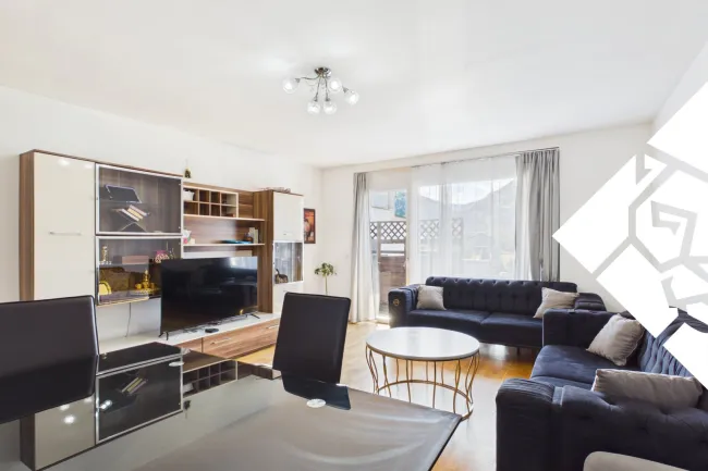 3-Zimmer Wohnung in zentraler Lage mit traumhaftem Panoramablick zu kaufen! - Titelbild