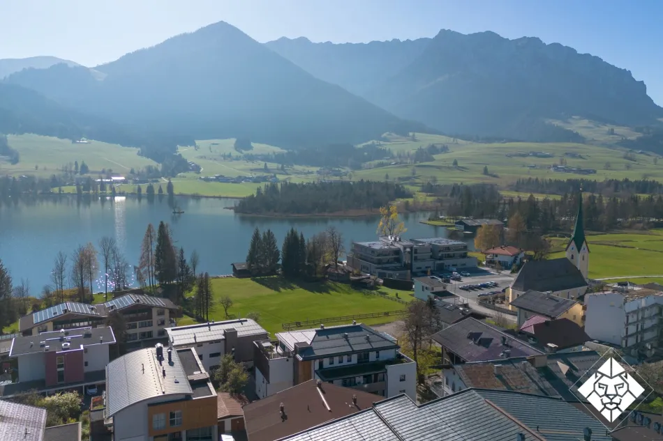 EXKLUSIVES SEEGRUNDSTÜCK FÜR TOURISTISCHE ENTWICKLUNG AM WALCHSEE TIROL - Bild
