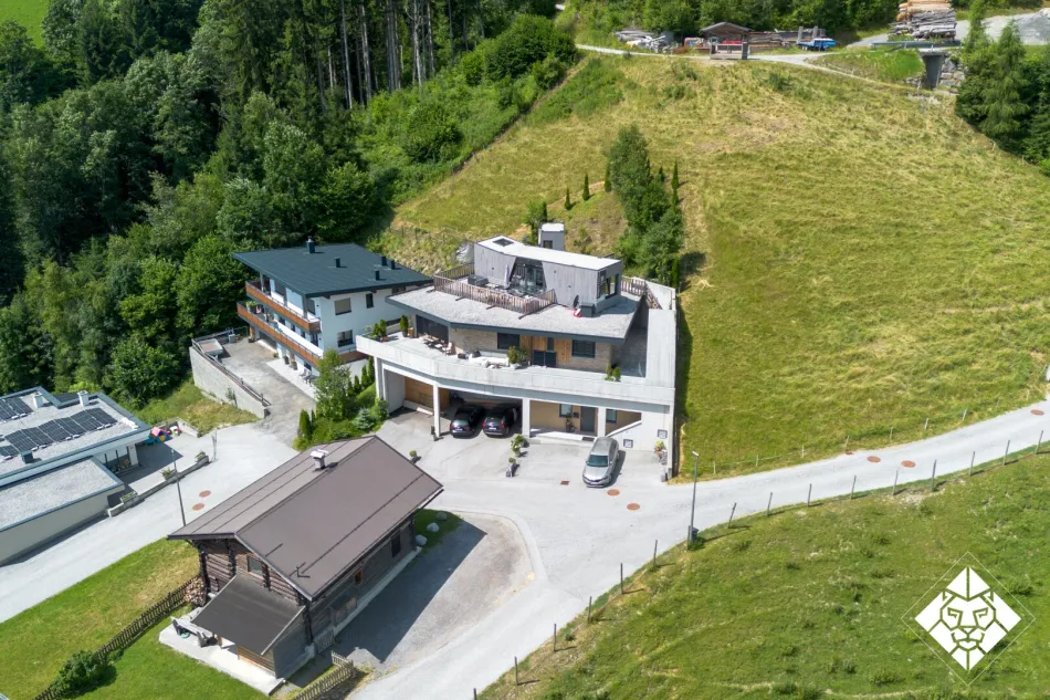 Ihr Rückzugsort mit Weitblick – exklusives Refugium über dem Zillertal - Bild