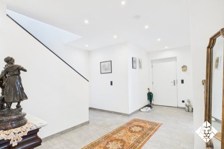 Exklusive Maisonette-Wohnung in Uderns – Ruhe, Luxus & traumhafte Dachterrasse zu kaufen