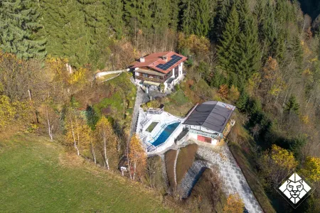 Exklusive Alleinlage am Salvenberg – Wohnliegenschaft in gesicherter Freilandumgebung