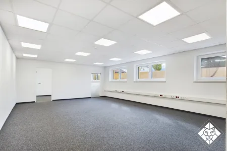 Moderne Gewerbefläche: Flexibles Büro, Praxis oder Lagerraum in Top-Lage