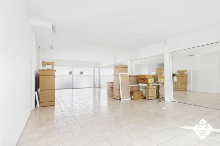 Vielseitig nutzbare Gewerbefläche in zentraler Lage von Wörgl zu mieten!