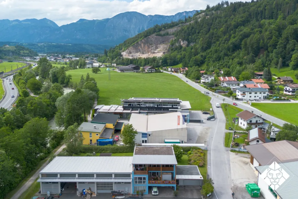 Repräsentative Gewerbehalle in Kirchbichl zu kaufen - Bild