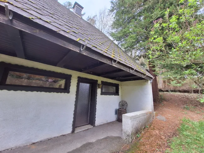 Ferienhaus mit tollem Grundstück zu vermieten! - Bild
