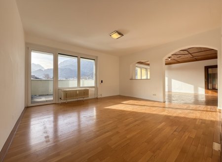 4-Zimmer-Wohnung mit mehreren Balkonen und Lift in Schwaz