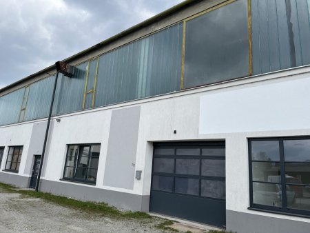 Gewerbehalle in Ternitz, Ortsteil Pottschach, zu vermieten