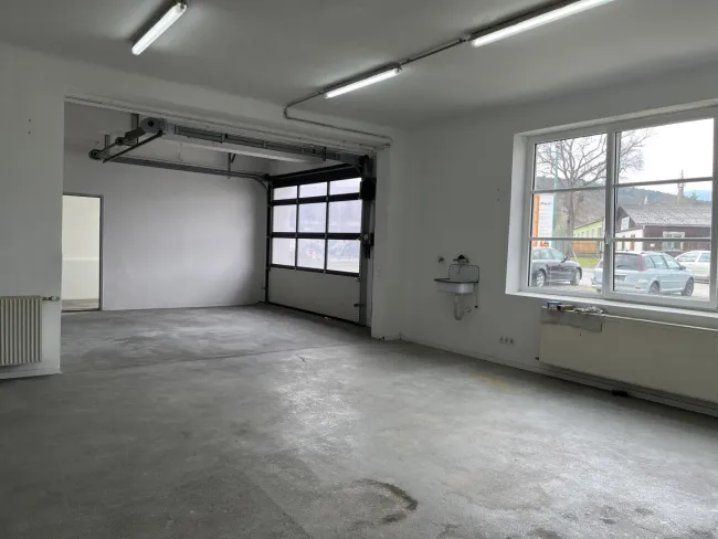 Gewerbehalle in Ternitz, Ortsteil Pottschach, zu vermieten - Bild