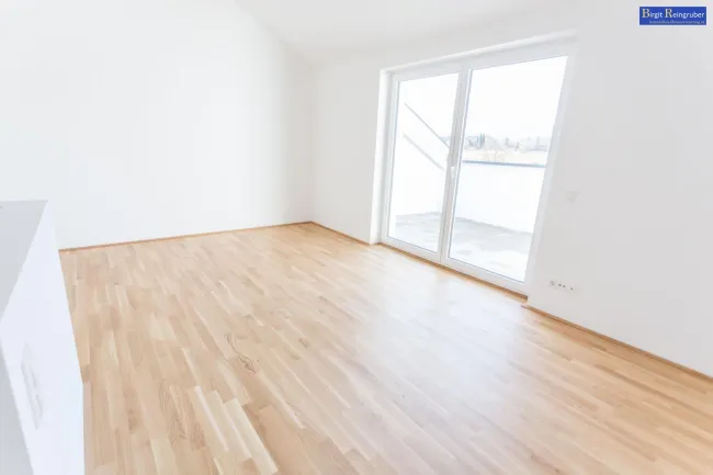 Neuwertiges 5-Zi-Reihenhaus in Mondsee mit Garten, 2 Terrassen, 2 Garagen, Balkon! - Bild