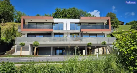 Stilvolle Dachgeschosswohnung in Mondsee: Erstbezug, Balkon & Luxus-Ausstattung!