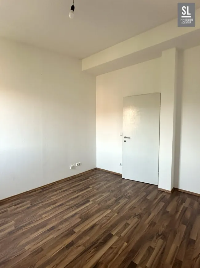 Größeres Schlafzimmer