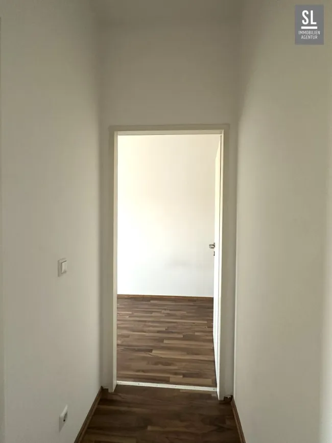 Tür zum kleineren Schlafzimmer