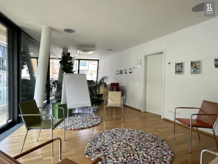 128m² ruhige - coole Stadtwohnung oder Praxis/Büro mit 33m² großem Süd-Westbalkon Nähe Kunsthaus, 2 TG Plätze optional