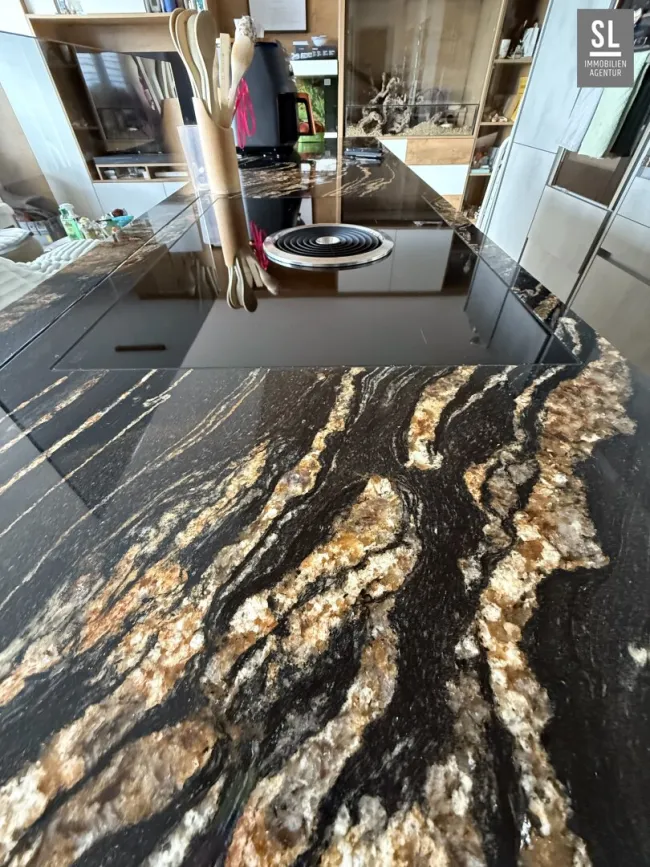 Exklusive Marmor Arbeitsplatte