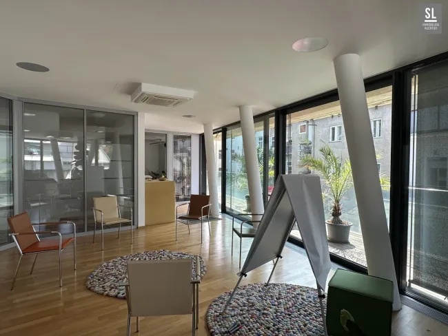 128m² ruhige - lässige Praxis- oder Büro-Einheit mit 33m² großem Süd-Westbalkon Nähe Kunsthaus, 2 TG Plätze optional - Titelbild
