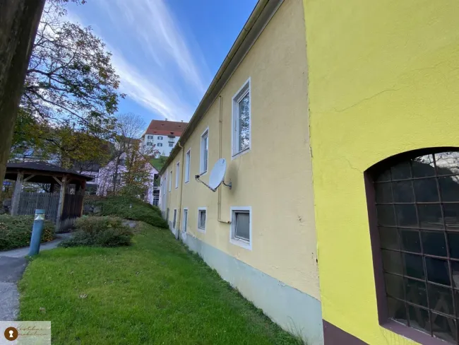 Attraktives Investitionsobjekt: Vielseitiges Zinshaus mit Potenzial in der Kärntnerstraße – Ihr zukünftiger Firmenstandort zum Kauf - Bild