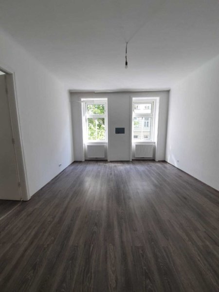 Wiener Altbaucharme - Charmante 3 Zimmer Wohnung in Bestlage des 2. Bezirkes