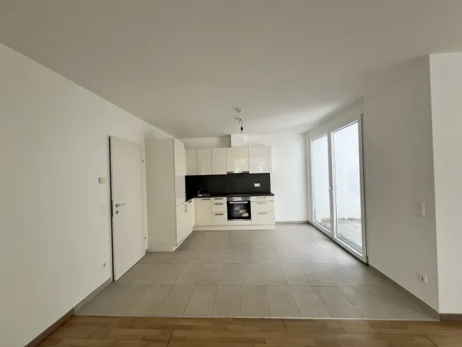 Terrassentraum - Sonnige Familien Wohnung im 21. Bezirk! - Titelbild