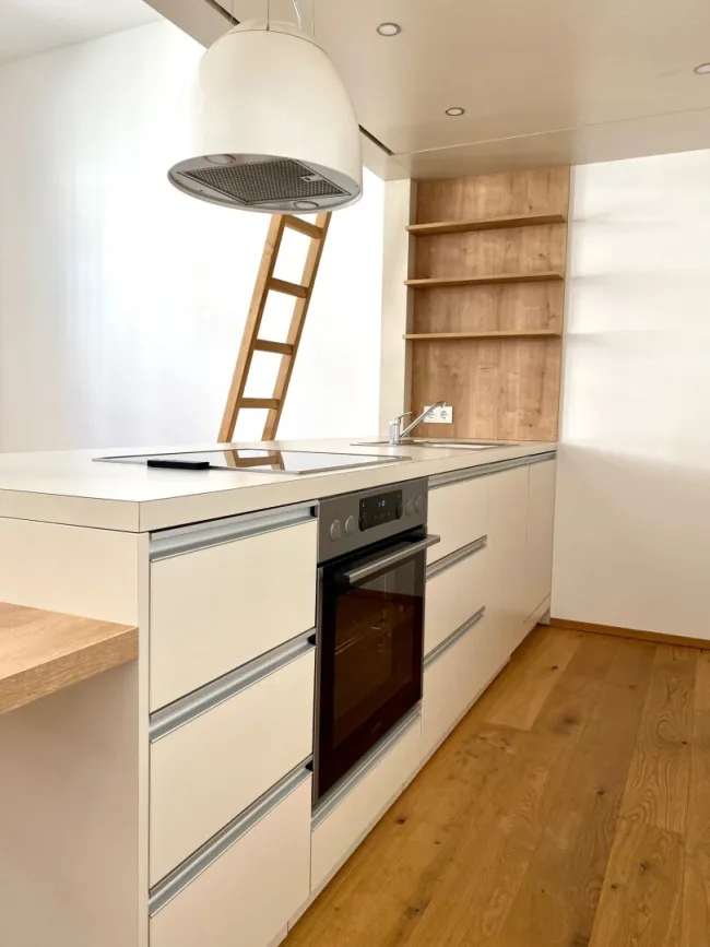 sommerangebot: 50 % weniger Provision bis 31.08.2026 - 44m² City-Apartment in einem wunderschönen Altbau in City Lage - Titelbild