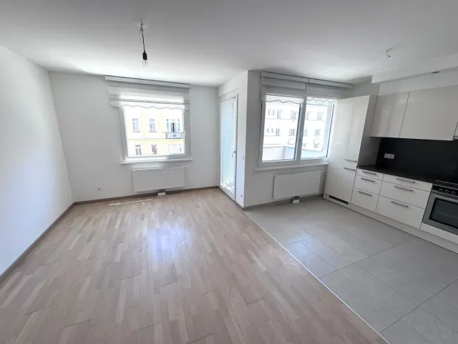3-Zimmer-Wohnung mit Balkon - Titelbild