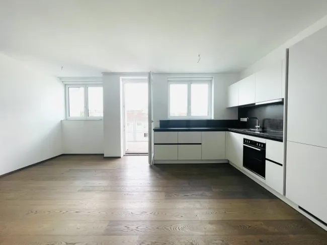 Leben über den Dächern -3 Zimmerwohnung mit Balkon in bester Lage des 5. Bezirkes! - Titelbild