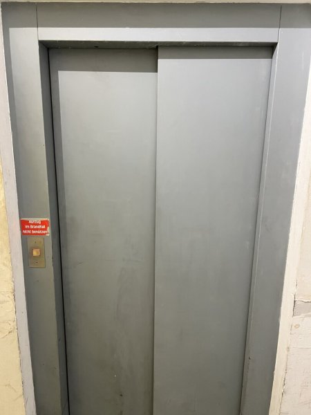Komfortabler Garagenstellplatz in 1170 Wien - Hernalser Hauptstraße / Wattgasse