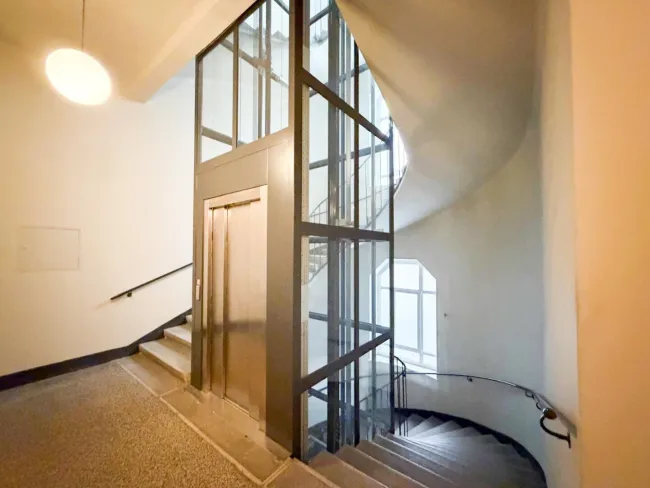 Stilvolle Altbauwohnung - 6 Zimmer - in Bestlage des 4. Bezirkes, Nähe Belvedere und Karlskirche - Bild