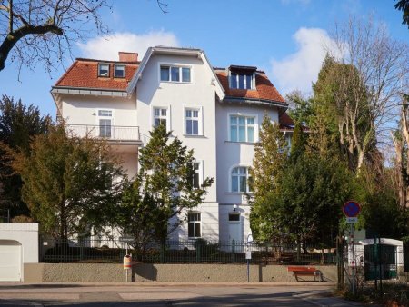 Sonnige 3 Zimmer DG - Wohnung mit Garten in 1130 zu kaufen!