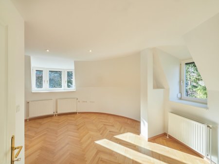 Sonnige 3 Zimmer DG - Wohnung mit Garten in 1130 zu kaufen!