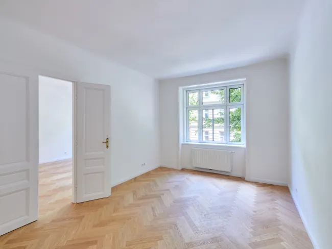 Wiener Altbaucharme - Erstbezugswohnung nach Generalsanierung in 1020 Wien - Titelbild