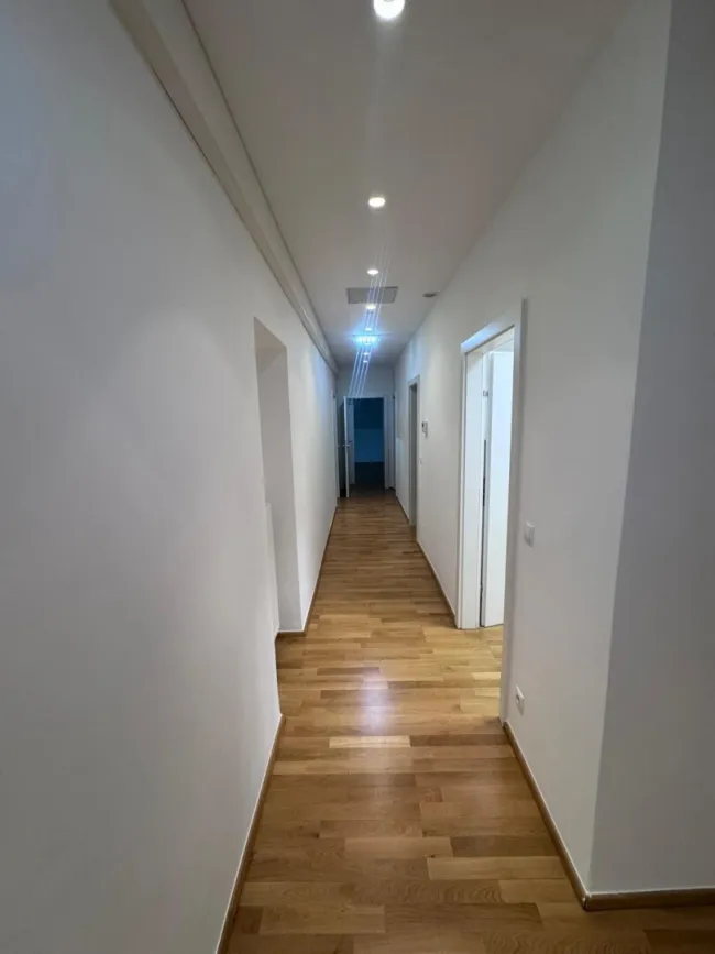 Großzügige Bürofläche auf der Währinger Straße zu mieten! - Bild