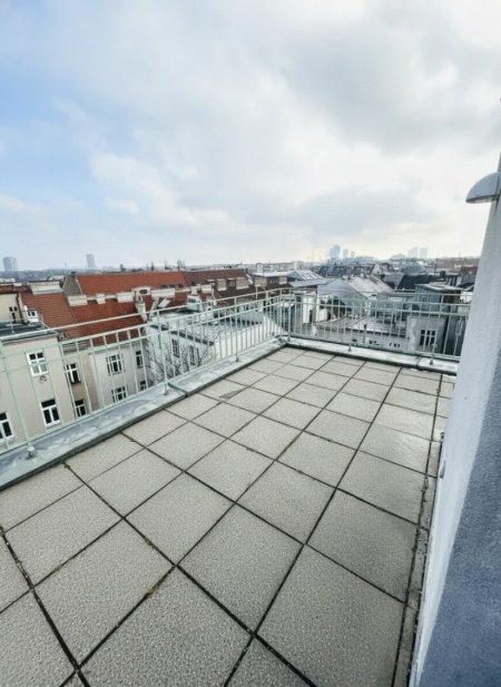 ZENTRAL gelegenes BÜRO mit atemberaubender Terrasse in 1030 Wien!