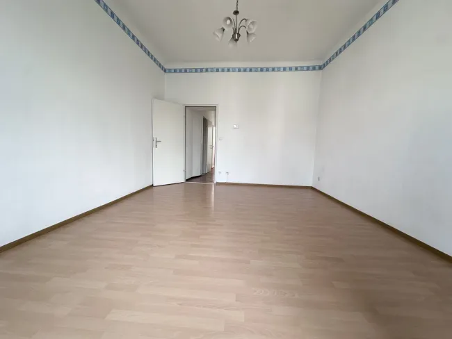 1 Zimmer Wohnung in 1120 bei Meidlinger Bahnhof / Philadelphiabrücke - Bild