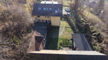 Mensch- und Tierparadies: Mehrparteienhaus mit großem Grundstück - Natur pur