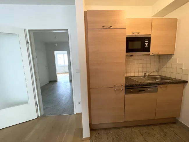 Charmante 3-Zimmer Wohnung mit idealem Grundriss und gemütlicher Loggia! - Bild