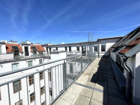 Über den Dächern von 1120 - 3 Zimmer, Terrasse, Lebensgefühl