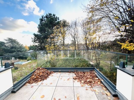 Wohnen mit Weitblick: Stilvolle 2-Ebenen-Wohnung mit Terrassen in der Sieveringerstraße