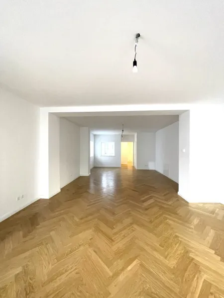 Einzigartige Bürofläche im Herzen von Sievering in einem charmanten Winzerhaus