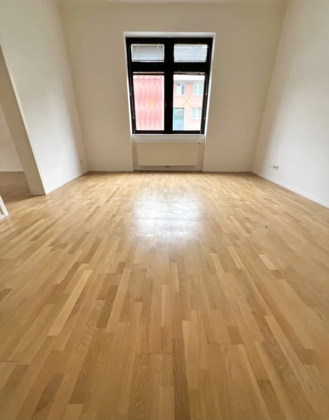 67m² Stadtwohnung mit Einbauküche, modernisiert für 385.000 € - Bild