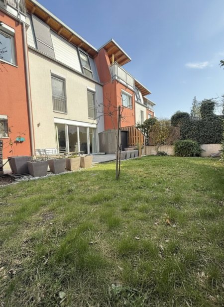 Moderne Doppelhaushälfte in Perchtoldsdorf, 6 Zimmer, Garten, Garage, Solarenergie inklusive!