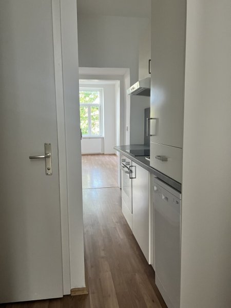 Halbe Provision. Ganzer Service. Bis 31.08.2026. Wohnen mit Stil auf 31m2 - Ihr neues Zuhause in der Kleingasse