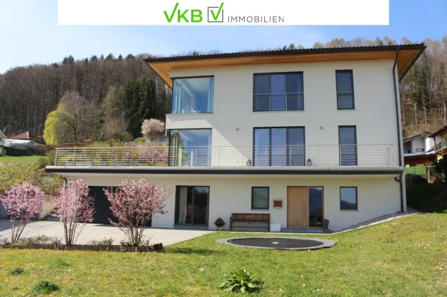 UNVERBAUBARES TRAUNSEE-PANORAMA - EIN OBJEKT DER SUPERLATIVE - ZWEI GRUNDSTÜCKE (Nebengrundstück mit 892m² ohne Bauzwang) - Titelbild