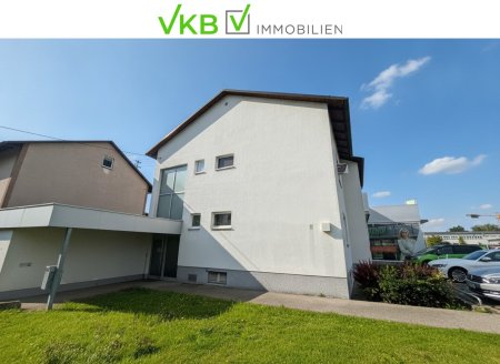 Moderne Arztpraxis in Toplage mit optimaler öffentlicher Anbindung in Pasching