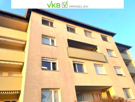 Enns: Modern sanierte 3-Zimmer-Wohnung mit Loggia in ruhiger Sackgassenlage